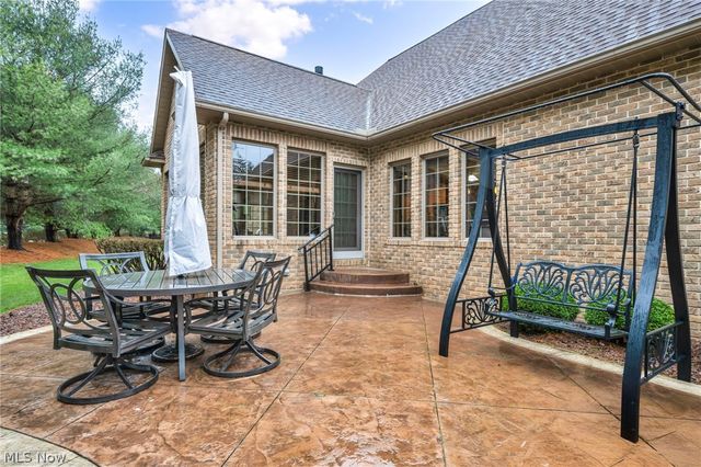 3302 Ashton Drive, Uniontown, OH 44685