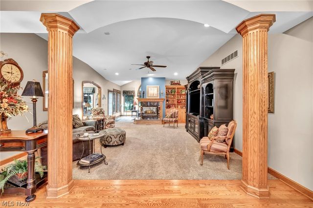 3302 Ashton Drive, Uniontown, OH 44685