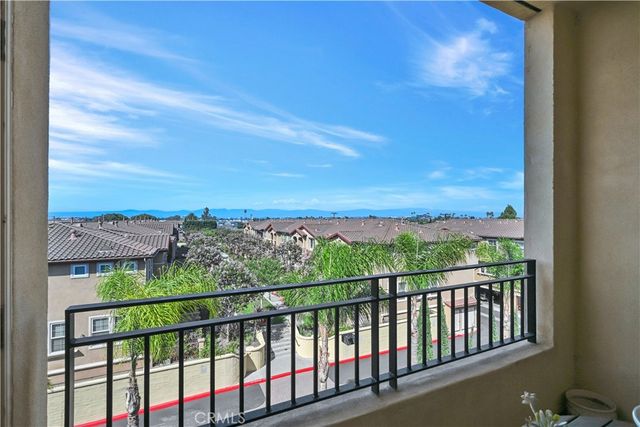 2742 Cabrillo 309, Torrance, CA 90501