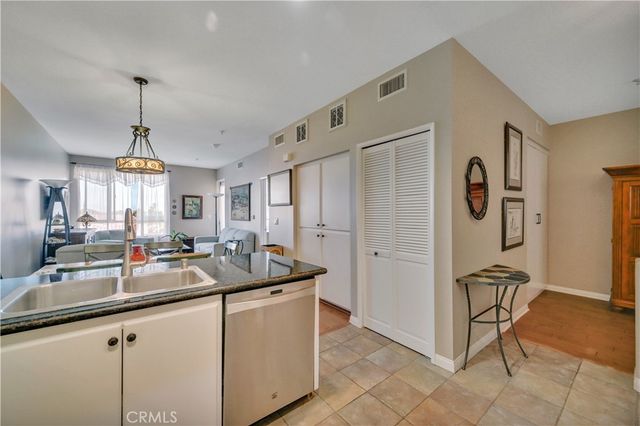 2742 Cabrillo 309, Torrance, CA 90501