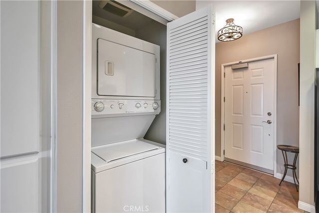 2742 Cabrillo 309, Torrance, CA 90501