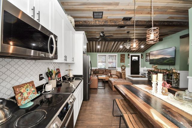 20202 River Ridge Dr, Porter, TX 77365