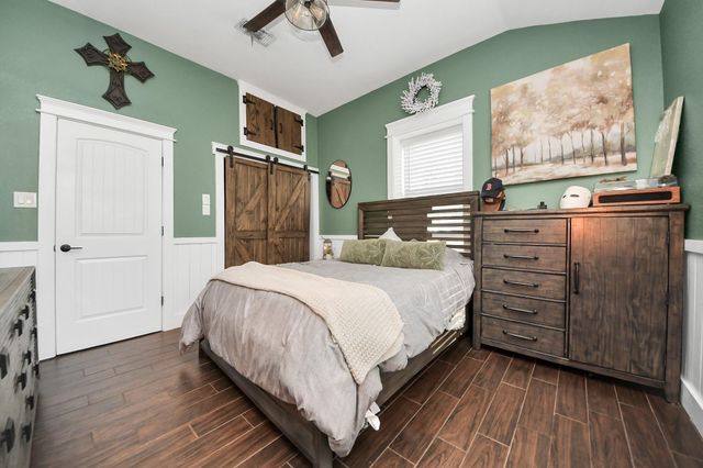 20202 River Ridge Dr, Porter, TX 77365