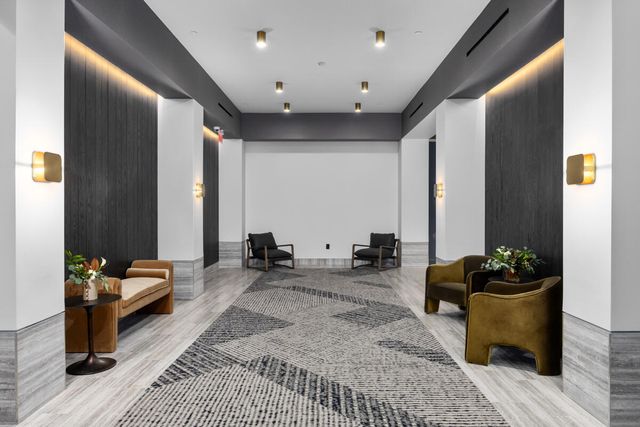 144 Oakes Street 2006, Grand Rapids, MI 49503