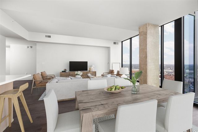 144 Oakes Street 2006, Grand Rapids, MI 49503