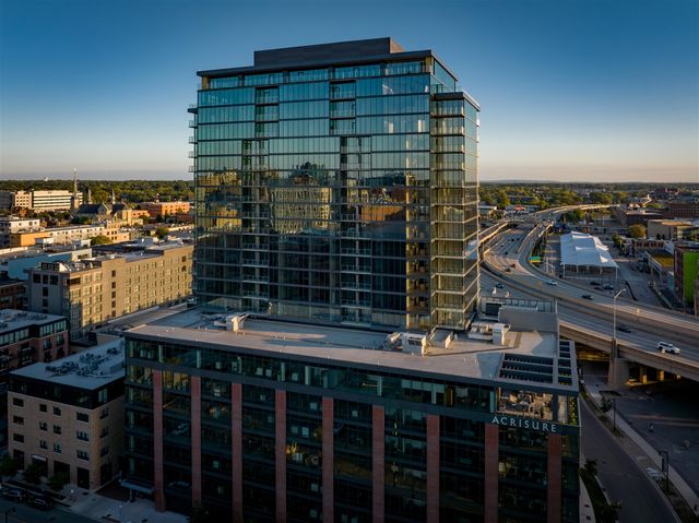 144 Oakes Street 2006, Grand Rapids, MI 49503