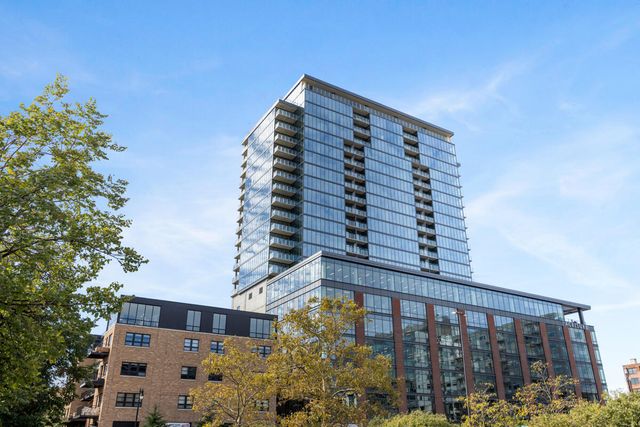 144 Oakes Street 2006, Grand Rapids, MI 49503