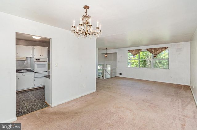 8809 VERNON VIEW DR, Alexandria, VA 22308