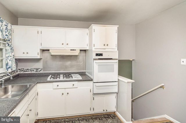 8809 VERNON VIEW DR, Alexandria, VA 22308