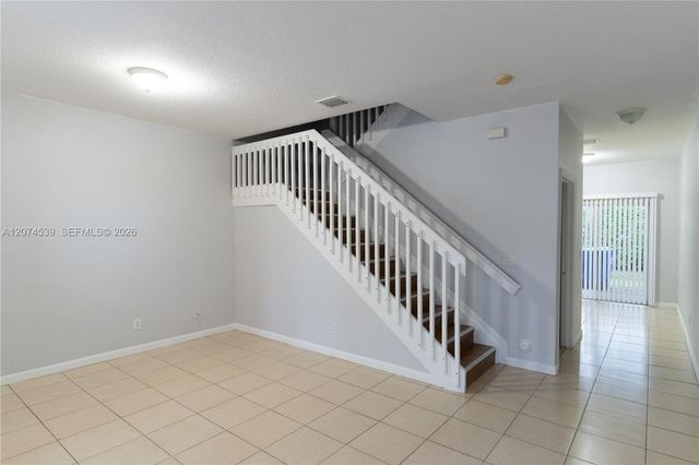 806 N Santa Catalina Circle, North Lauderdale, FL 33068