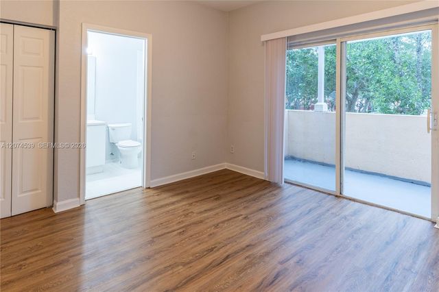 806 N Santa Catalina Circle, North Lauderdale, FL 33068