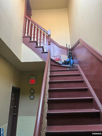 6201 Hudson Avenue, West New York, NJ 07093
