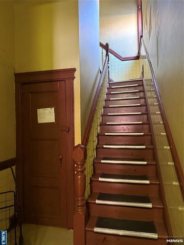 6201 Hudson Avenue, West New York, NJ 07093