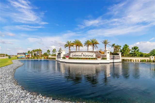 5558 PALMER CIRCLE 105, Bradenton, FL 34211