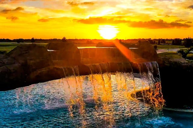 5558 PALMER CIRCLE 105, Bradenton, FL 34211