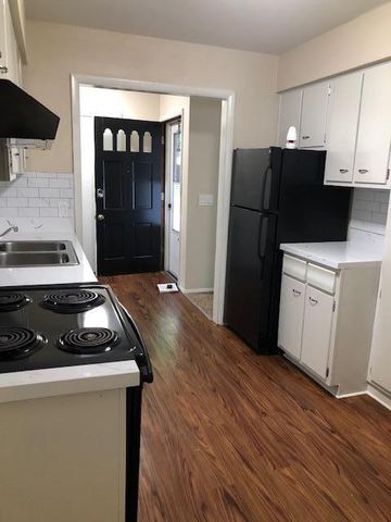 4604 Imperial Drive, Left, Toledo, OH 43623