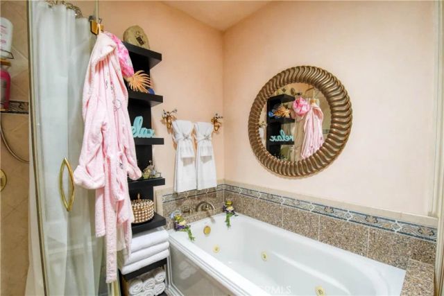 15058 Friar Street, Van Nuys, CA 91411