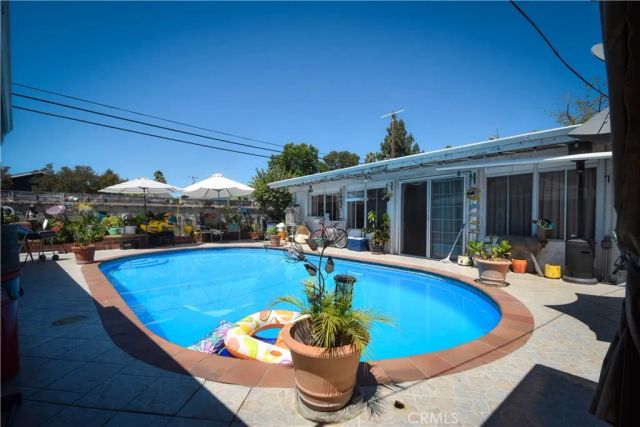 15058 Friar Street, Van Nuys, CA 91411