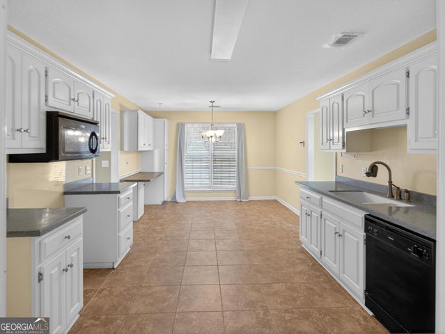 1153 Bartlett Drive, Statesboro, GA 30461