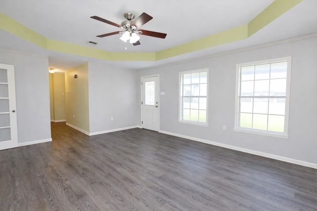 105 Bayou Vista Drive, Thibodaux, LA 70301