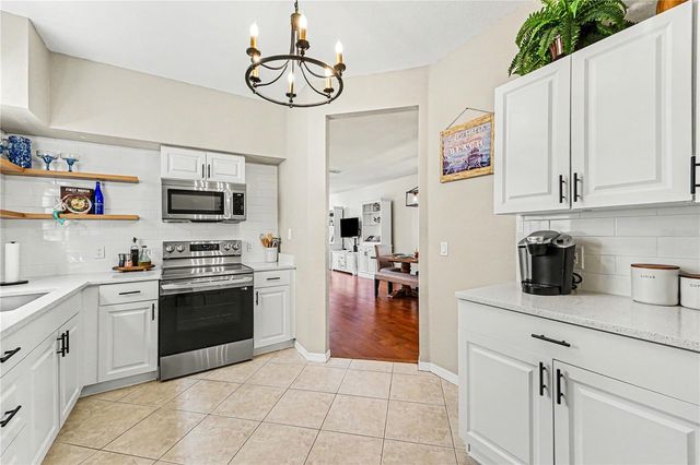 4004 LADY PALM COURT, Tampa, FL 33624