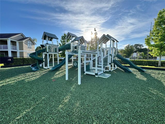 4004 LADY PALM COURT, Tampa, FL 33624