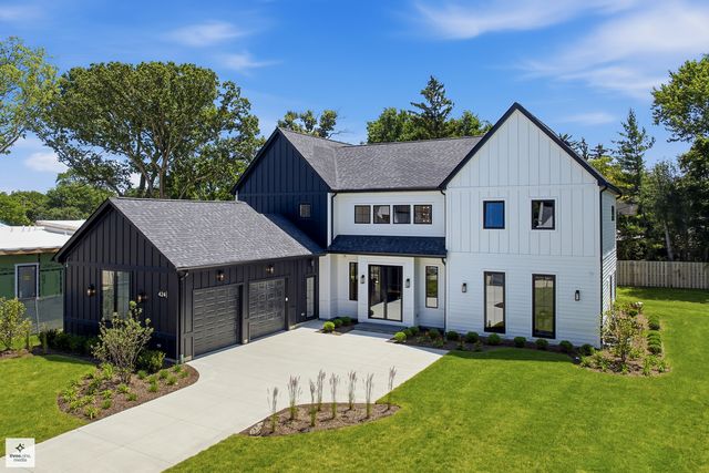 424 Forest Edge Drive, Glencoe, IL 60022