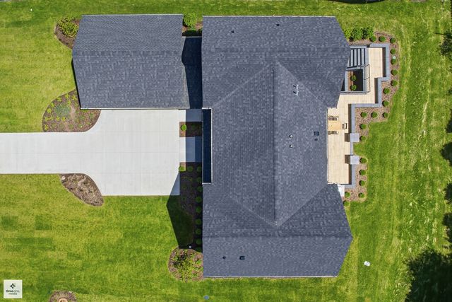 424 Forest Edge Drive, Glencoe, IL 60022
