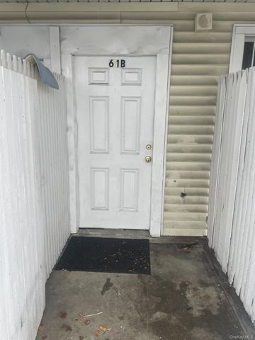 61 Larkfield Road B, East Northport, NY 11731