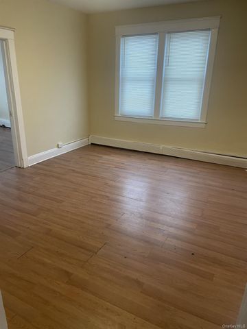 61 Larkfield Road B, East Northport, NY 11731