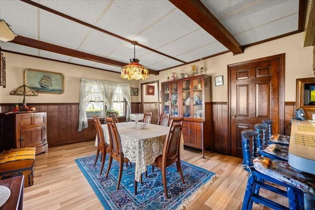 15 Seaview Ave, Swansea, MA 02777