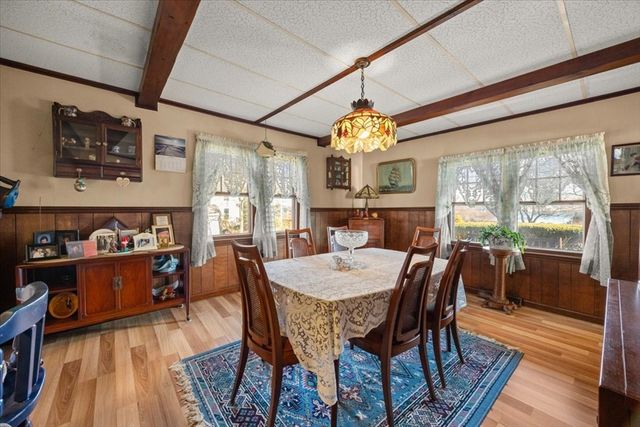 15 Seaview Ave, Swansea, MA 02777