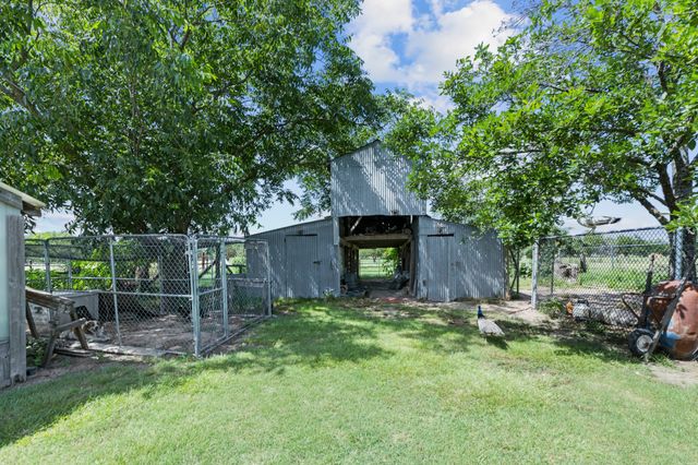 10543 County Road 2326, Terrell, TX 75160