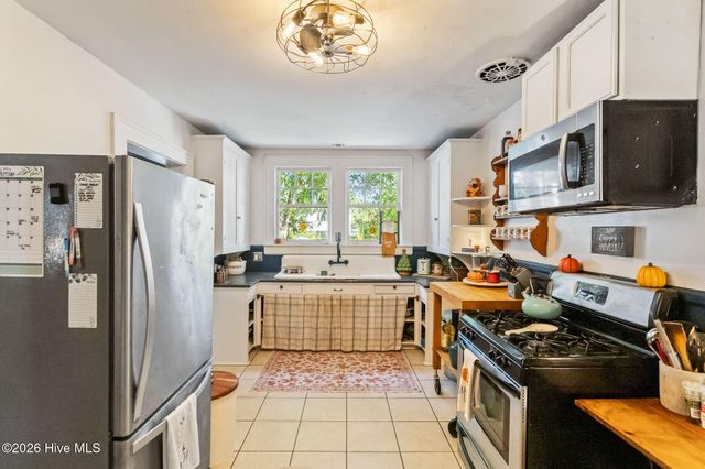 3599 N Main Street, Farmville, NC 27828