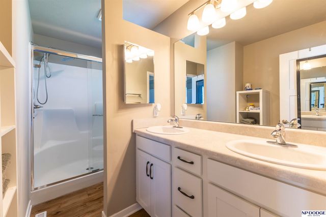 14822 S 19th Street, Bellevue, NE 68123