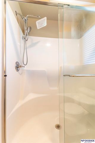 14822 S 19th Street, Bellevue, NE 68123