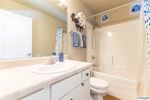 14822 S 19th Street, Bellevue, NE 68123