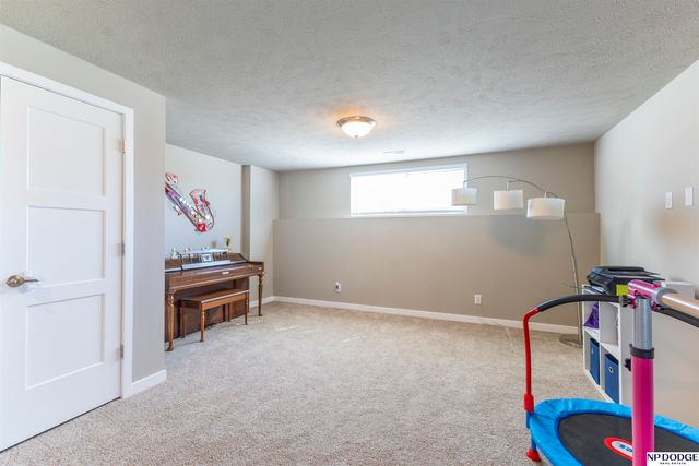 14822 S 19th Street, Bellevue, NE 68123