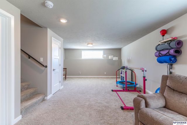 14822 S 19th Street, Bellevue, NE 68123