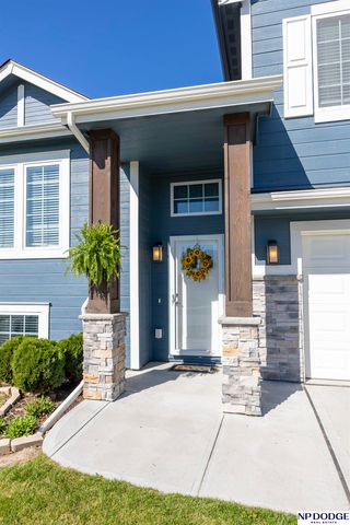 14822 S 19th Street, Bellevue, NE 68123