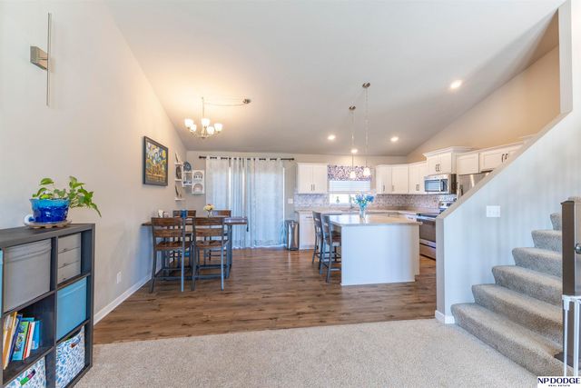 14822 S 19th Street, Bellevue, NE 68123