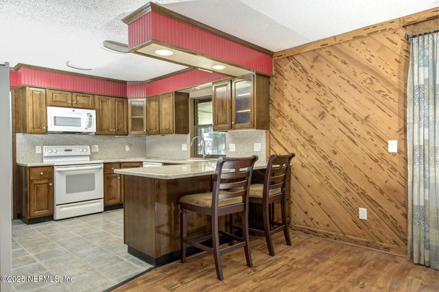 12876 SQUIRREL TREE Court, Jacksonville, FL 32246