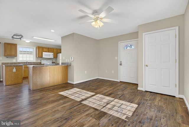 186 STERLING CT, Warrenton, VA 20186