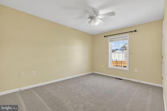 186 STERLING CT, Warrenton, VA 20186