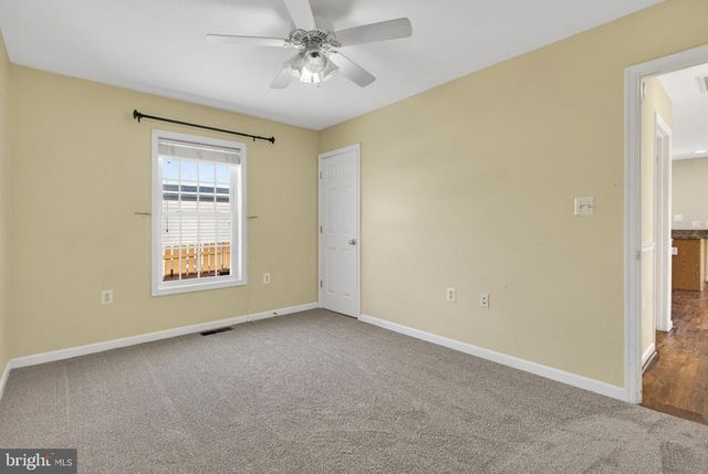 186 STERLING CT, Warrenton, VA 20186