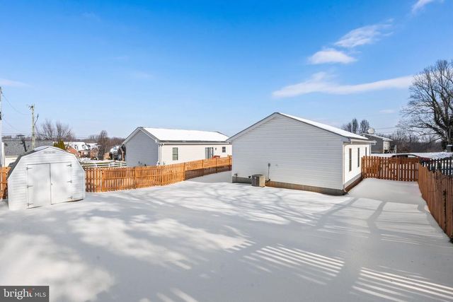 186 STERLING CT, Warrenton, VA 20186