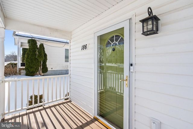 186 STERLING CT, Warrenton, VA 20186