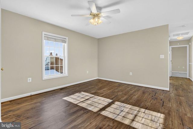 186 STERLING CT, Warrenton, VA 20186