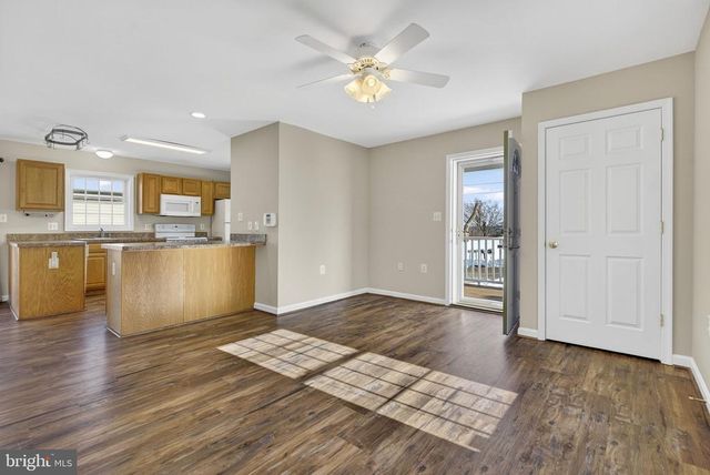 186 STERLING CT, Warrenton, VA 20186