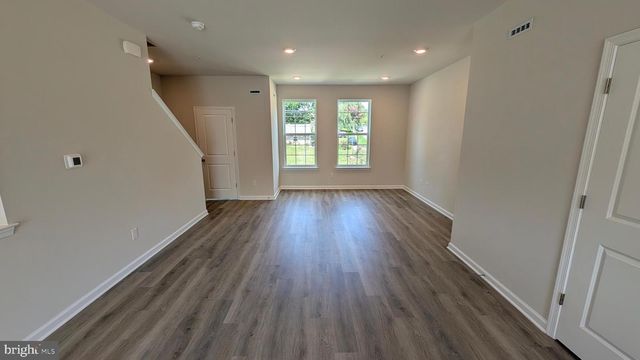 568 SWAMP CREEK RD, Bechtelsville, PA 19505